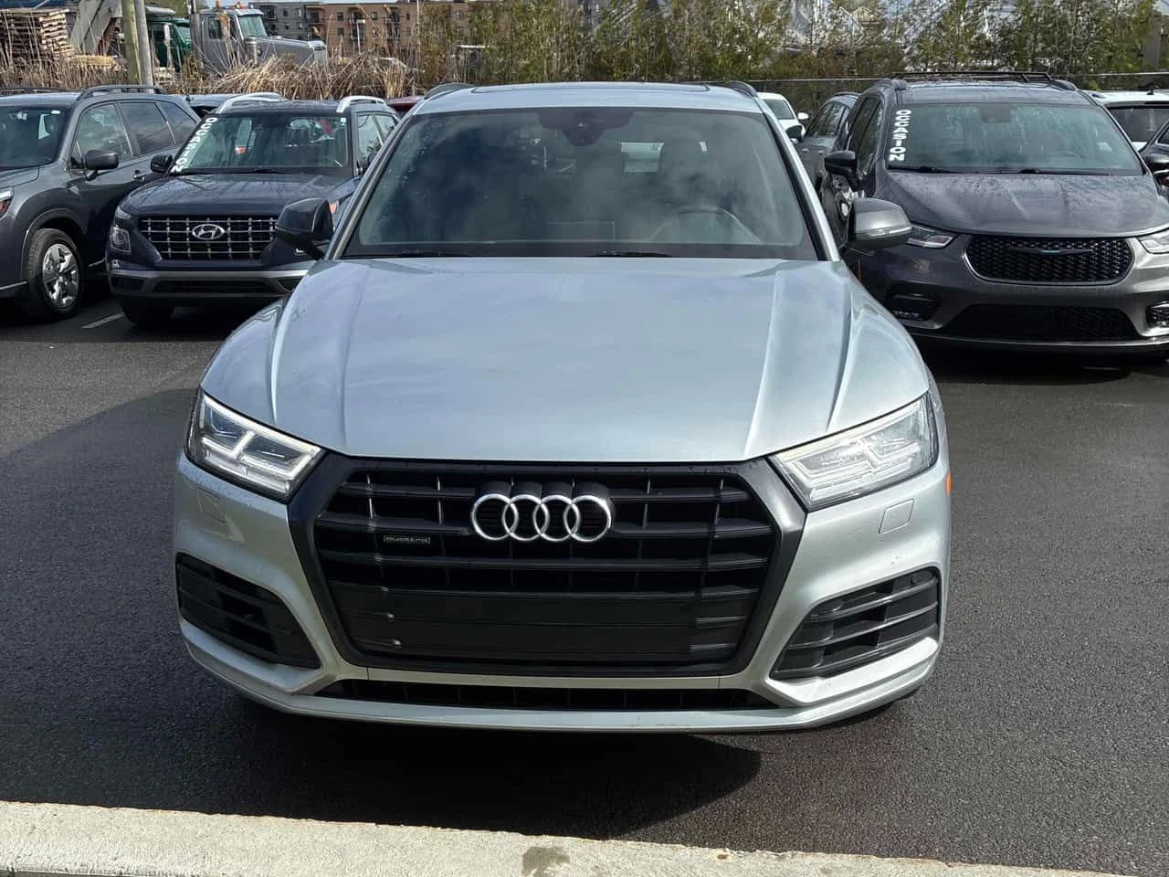 Audi Q5 * PROGRESSIV * ПАНО * ПОДГРЕВИ * KEYLESS * CARFAX, снимка 6 - Автомобили и джипове - 54568892