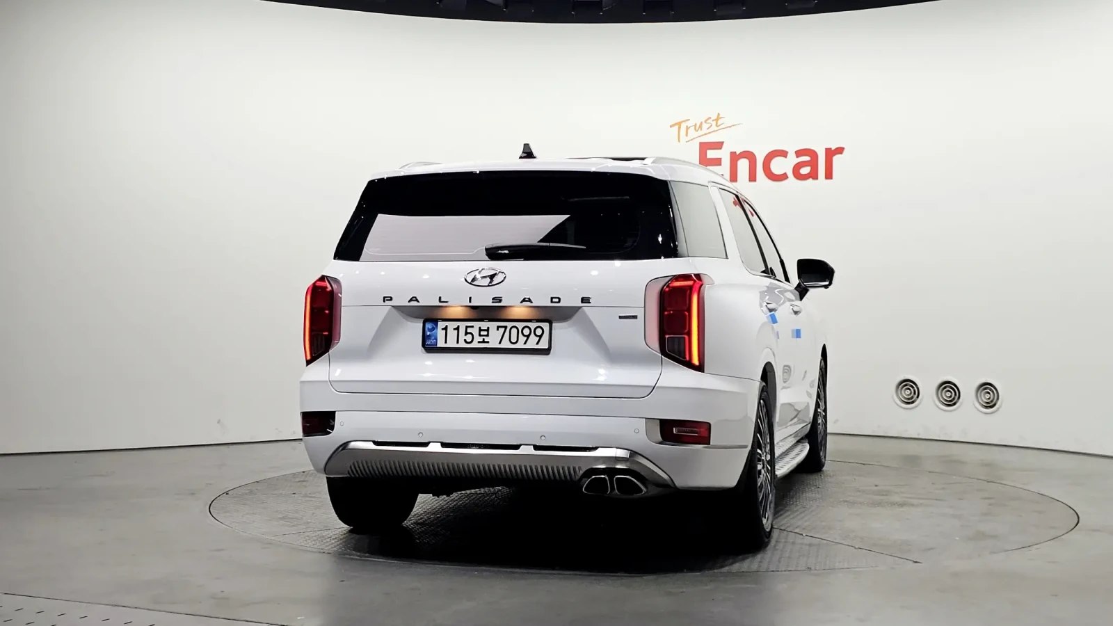 Hyundai Palisade 3.8 4WD DisiTron* Cam360* Обдухване* Panorama* , снимка 4 - Автомобили и джипове - 54711487
