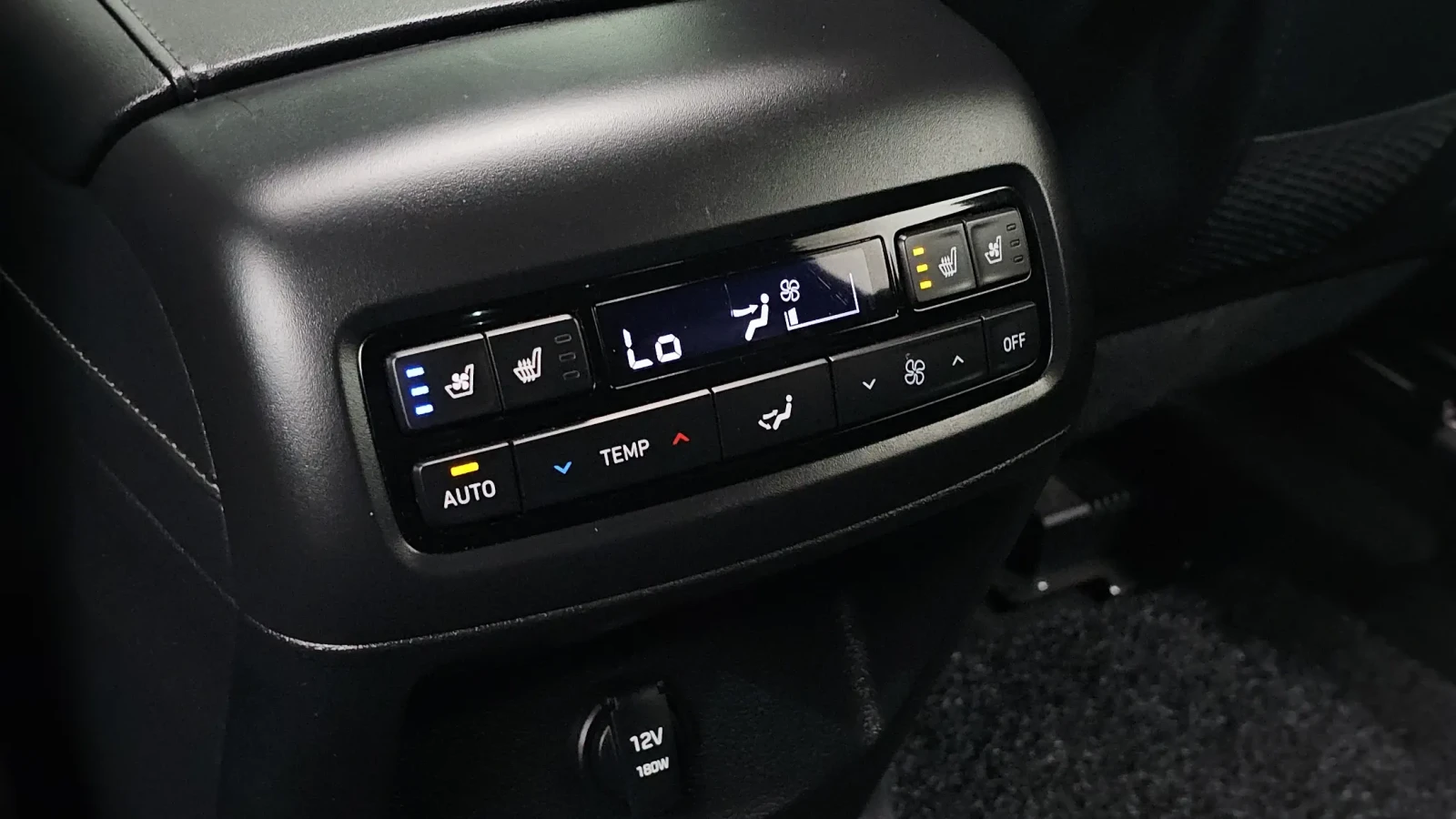 Hyundai Palisade 3.8 4WD DisiTron* Cam360* Обдухване* Panorama* , снимка 14 - Автомобили и джипове - 54711487