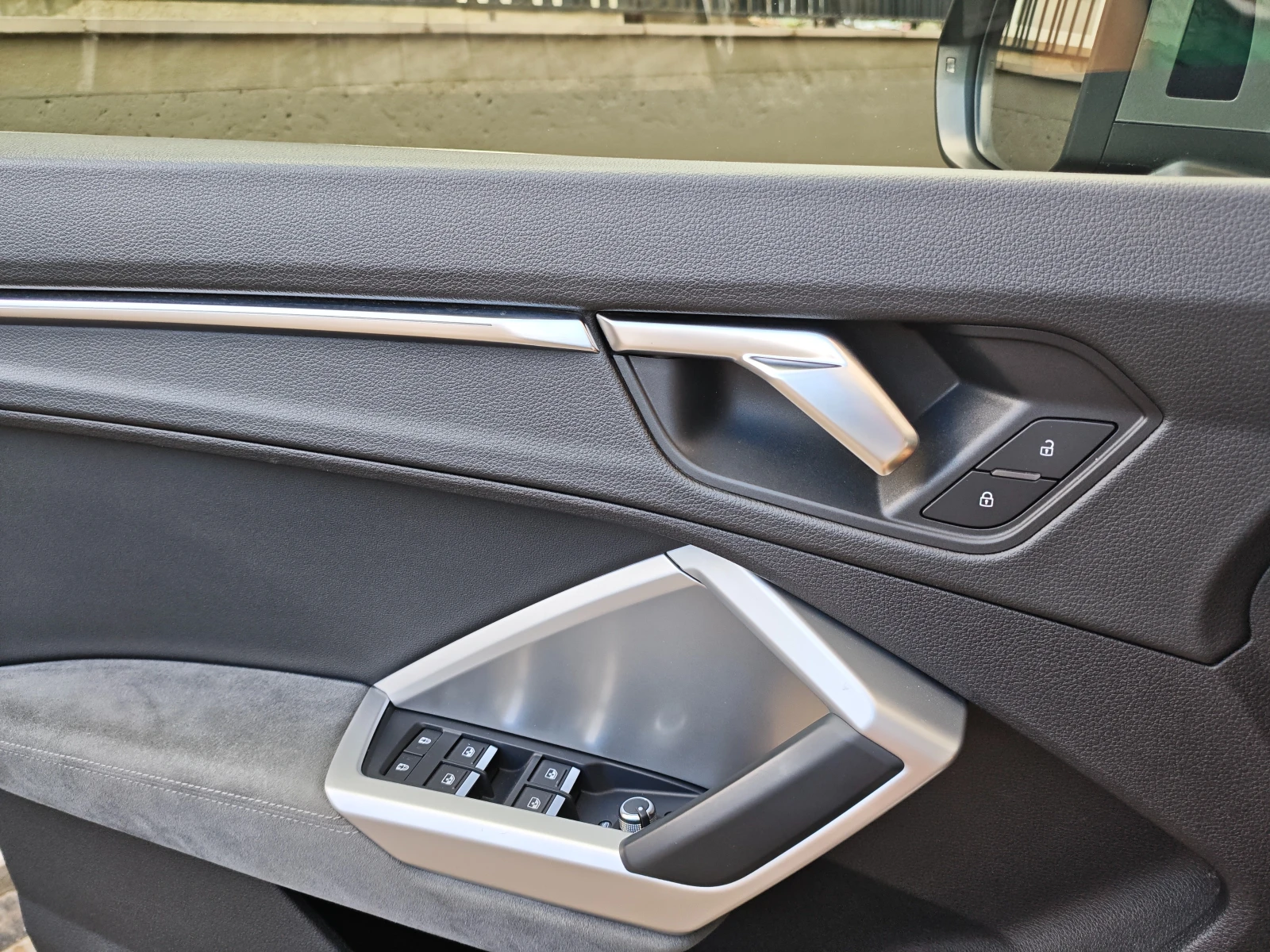 Audi Q3 Sportback 2.0tfsi | Mobile.bg � ����������� 14