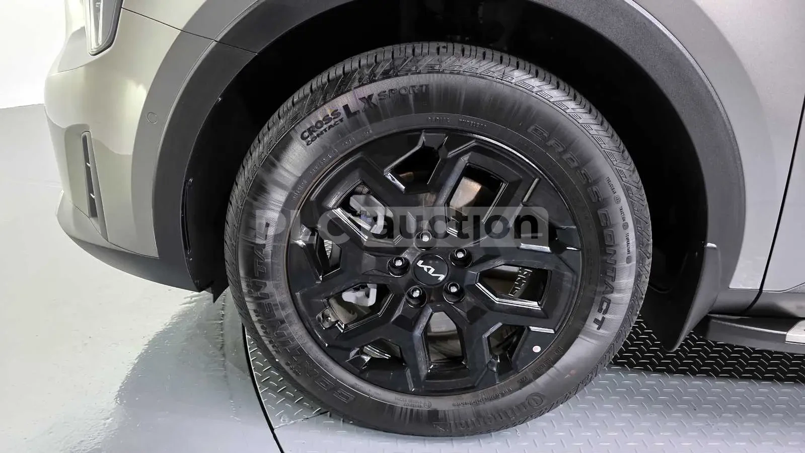 Kia Sorento Hybrid| 360| DISTRONIC| ОБДУХ| ВКЛ.ТЕХНОТЕСТ, снимка 17 - Автомобили и джипове - 54820576