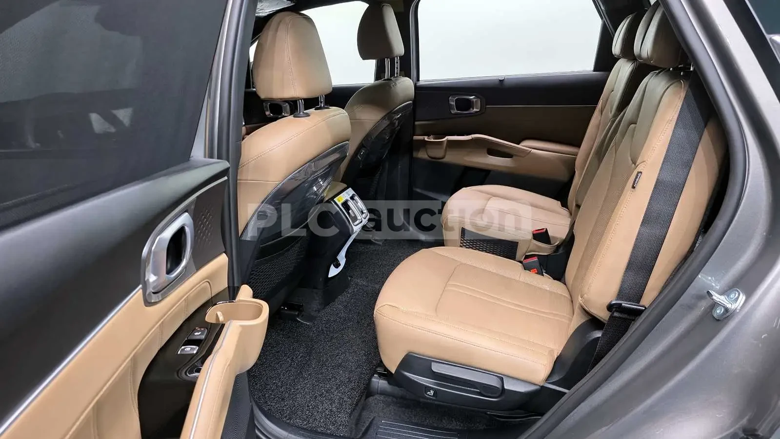 Kia Sorento Hybrid| 360| DISTRONIC| ОБДУХ| ВКЛ.ТЕХНОТЕСТ, снимка 15 - Автомобили и джипове - 54820576