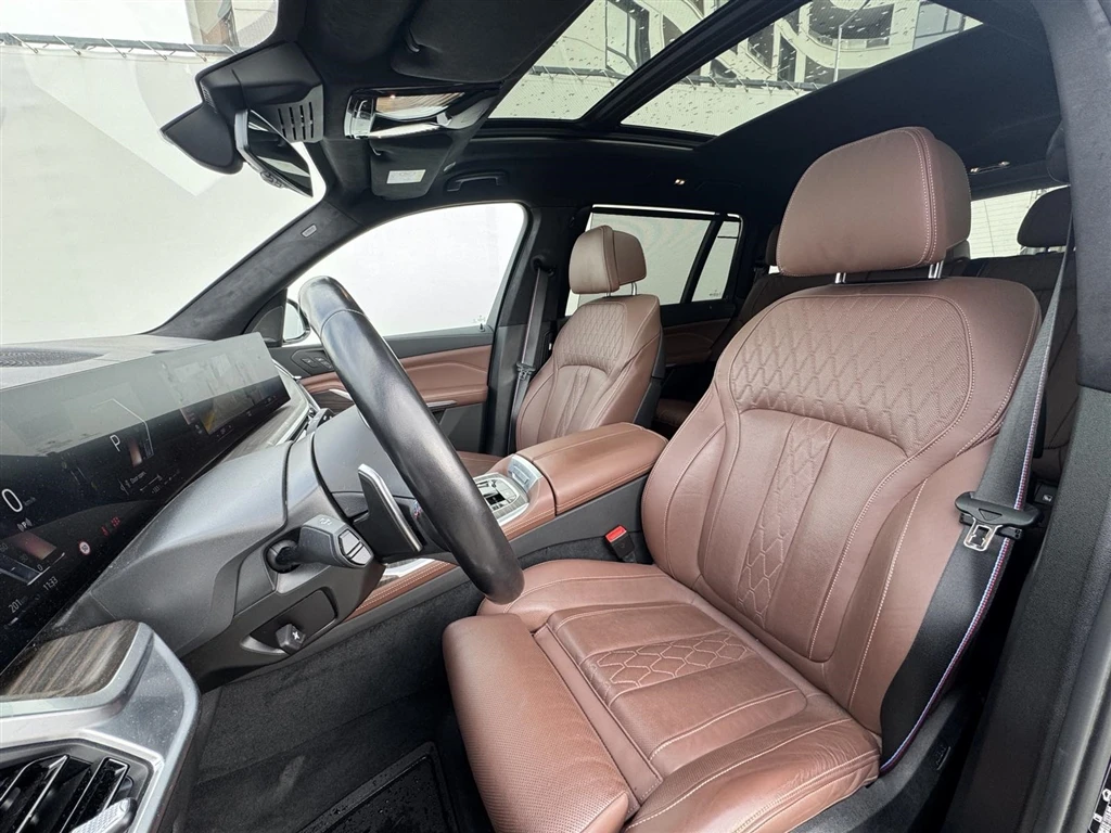 BMW X7 M60i xDrive, снимка 8 - Автомобили и джипове - 54968479
