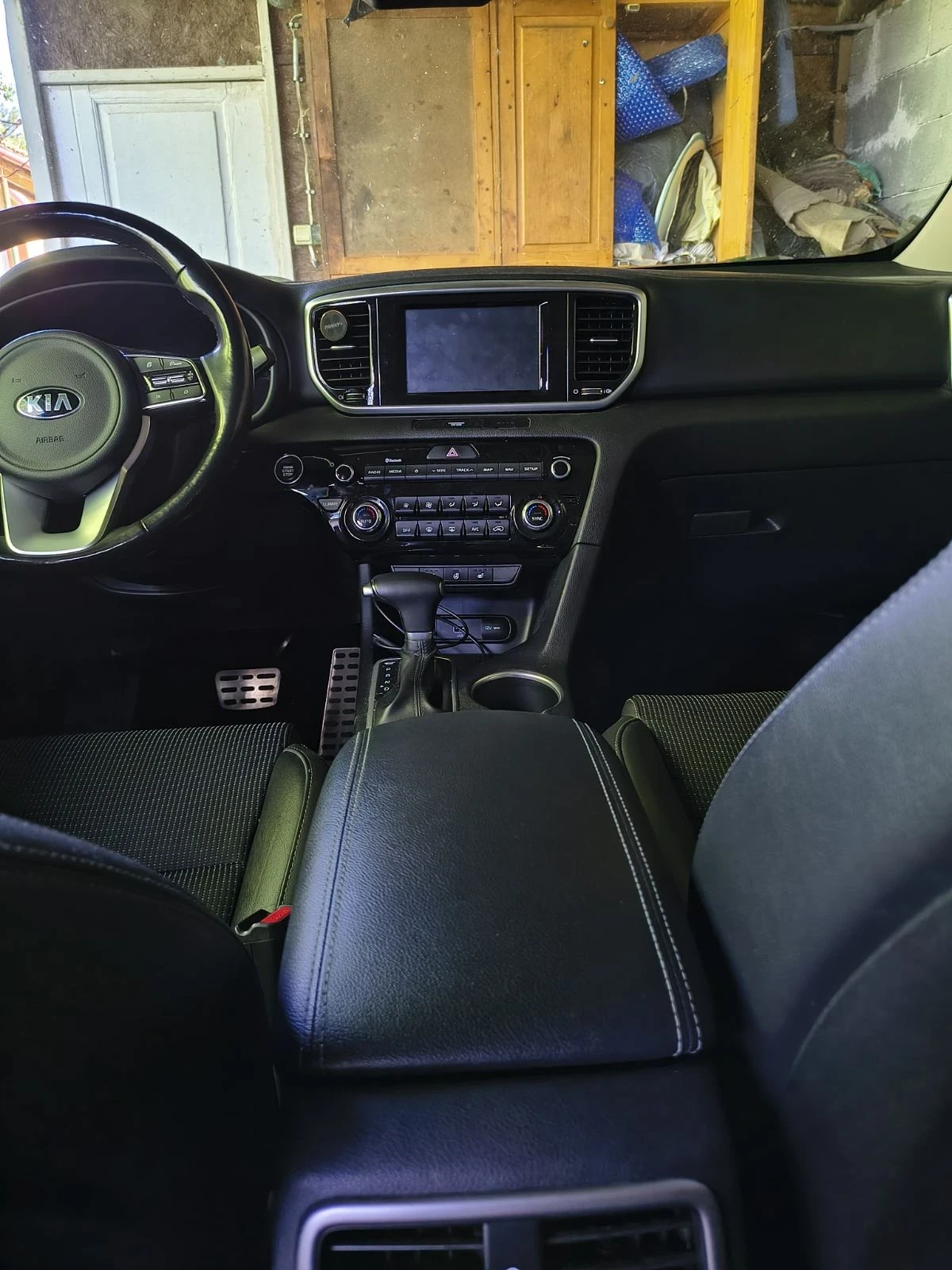 Kia Sportage, снимка 10 - Автомобили и джипове - 55006175