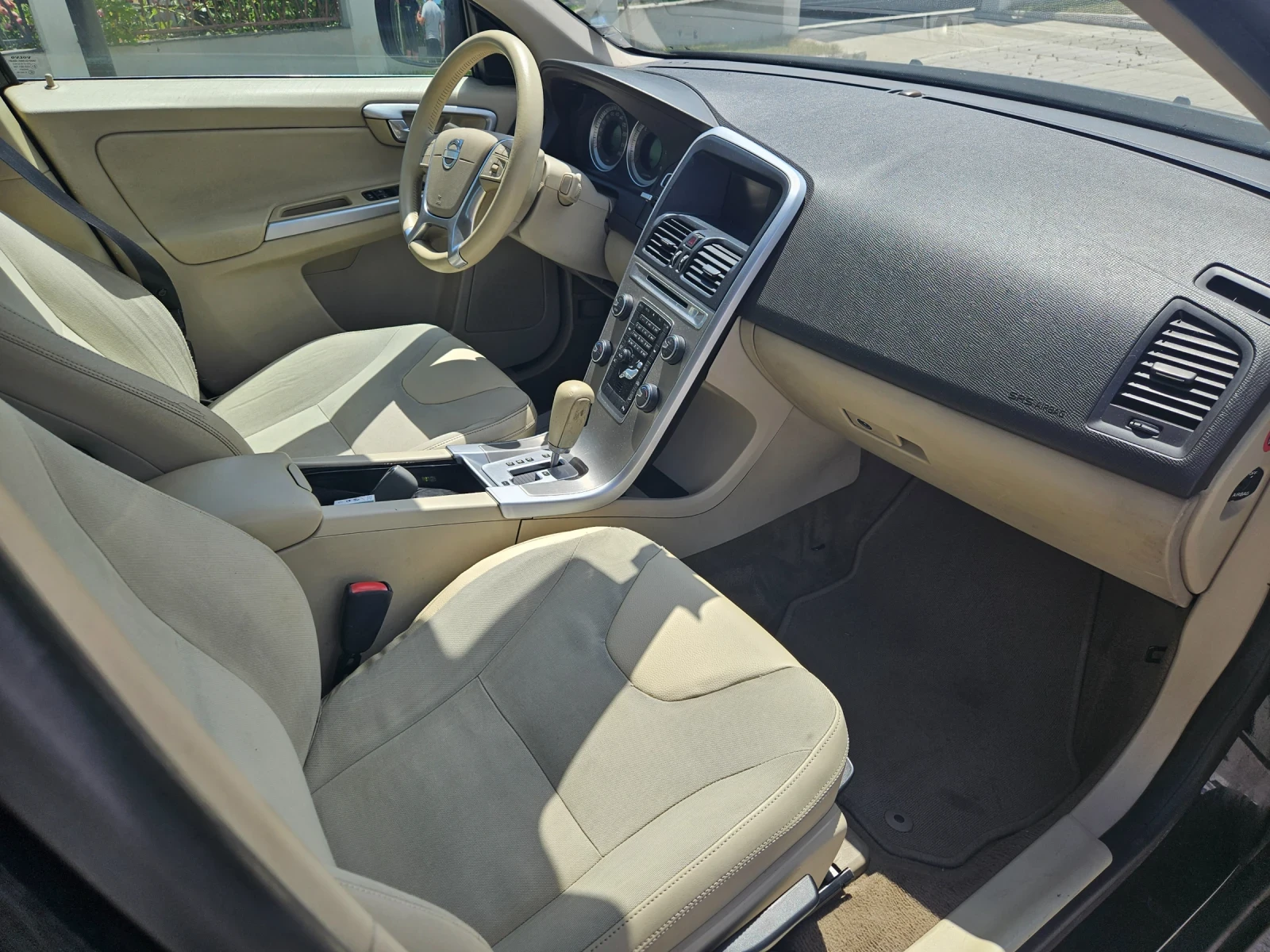 Volvo XC60 2.4 D5 | Mobile.bg � ����������� 7