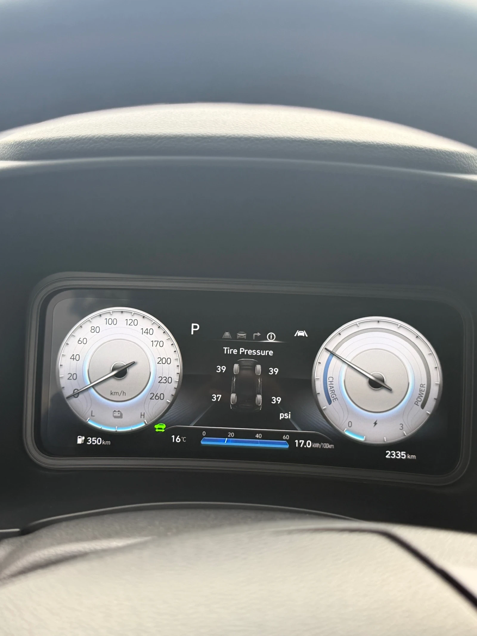 Hyundai Kona Electric 64kwh, снимка 13 - Автомобили и джипове - 56533628