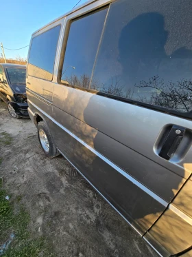 VW Caravelle 2.5, снимка 4