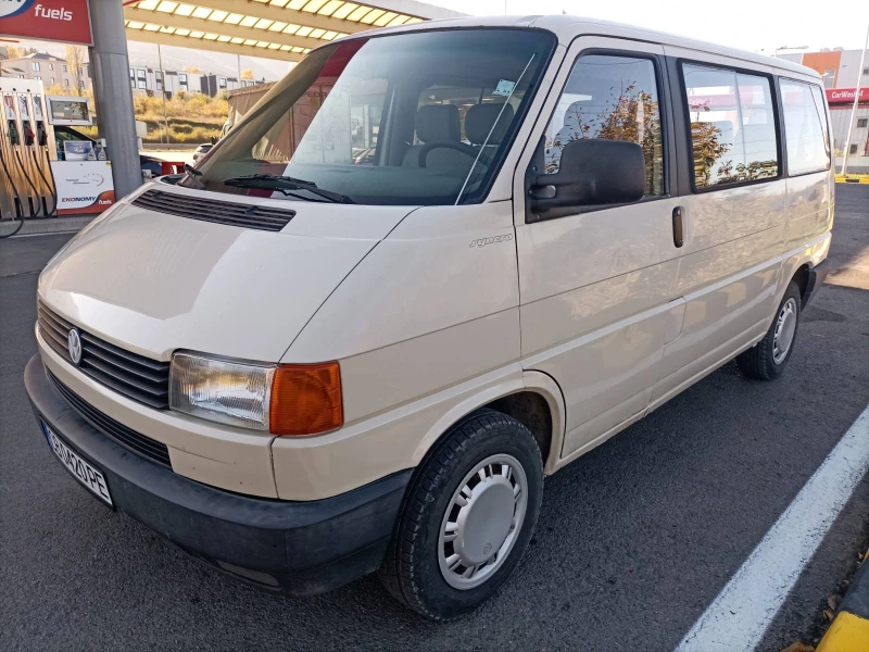 VW Transporter Caravell, снимка 2 - Бусове и автобуси - 49541058