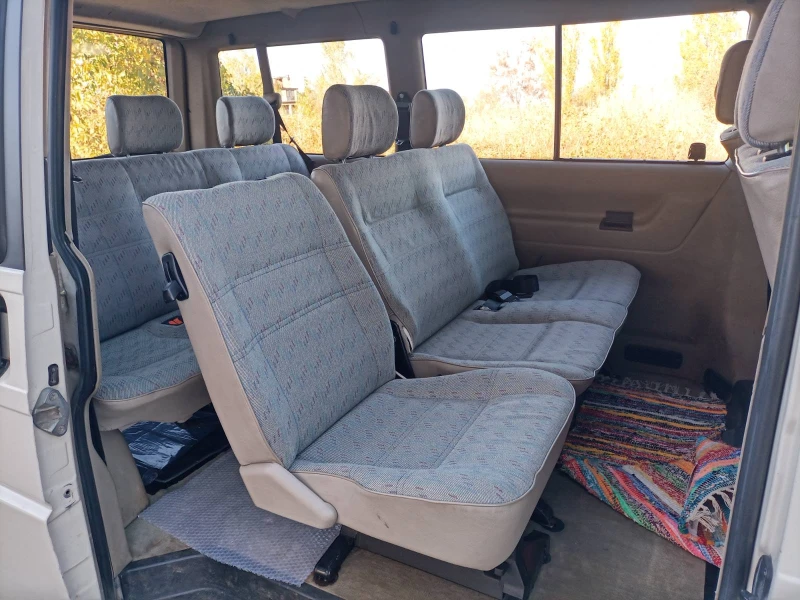 VW Transporter Caravell, снимка 8 - Бусове и автобуси - 49541058