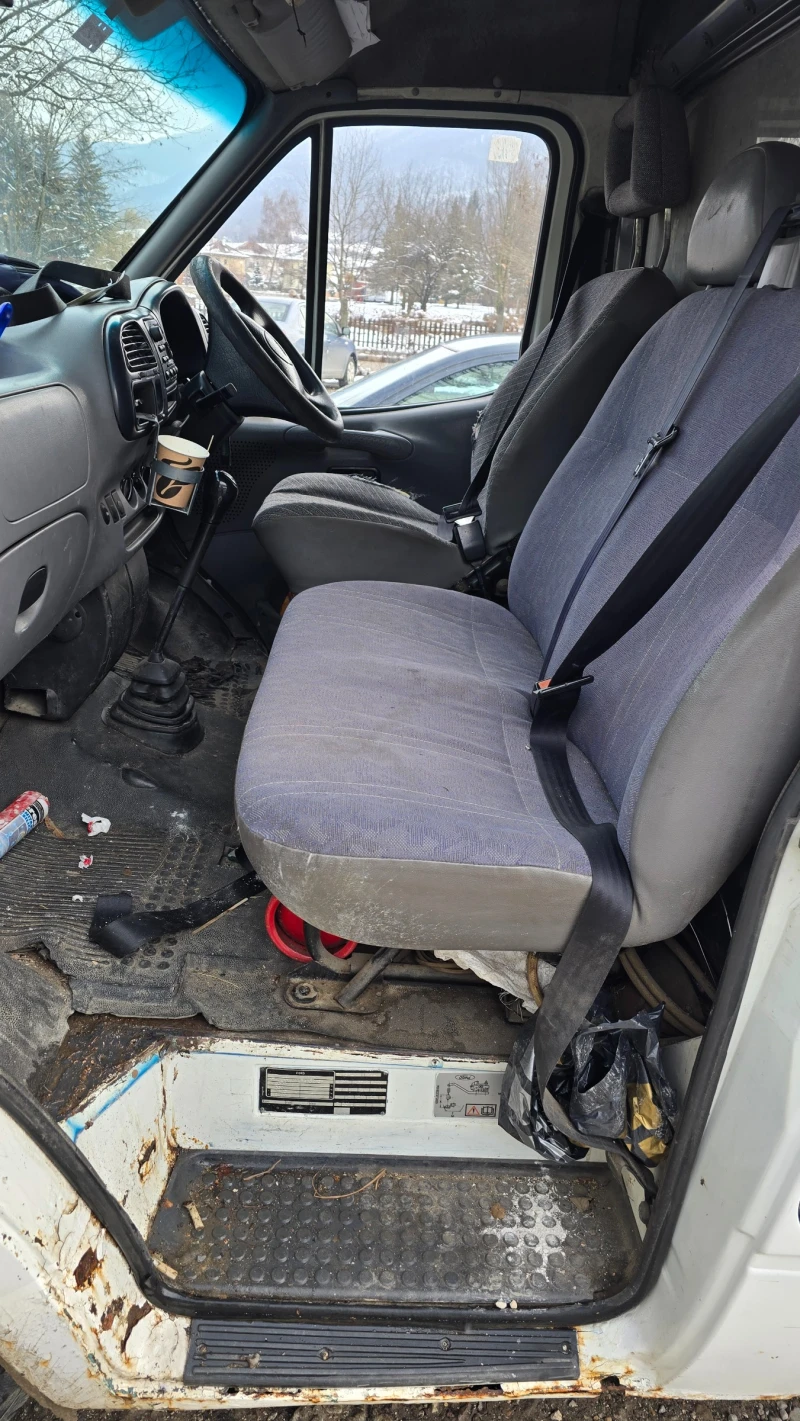 Ford Transit 2.5Д, снимка 11 - Бусове и автобуси - 48692453