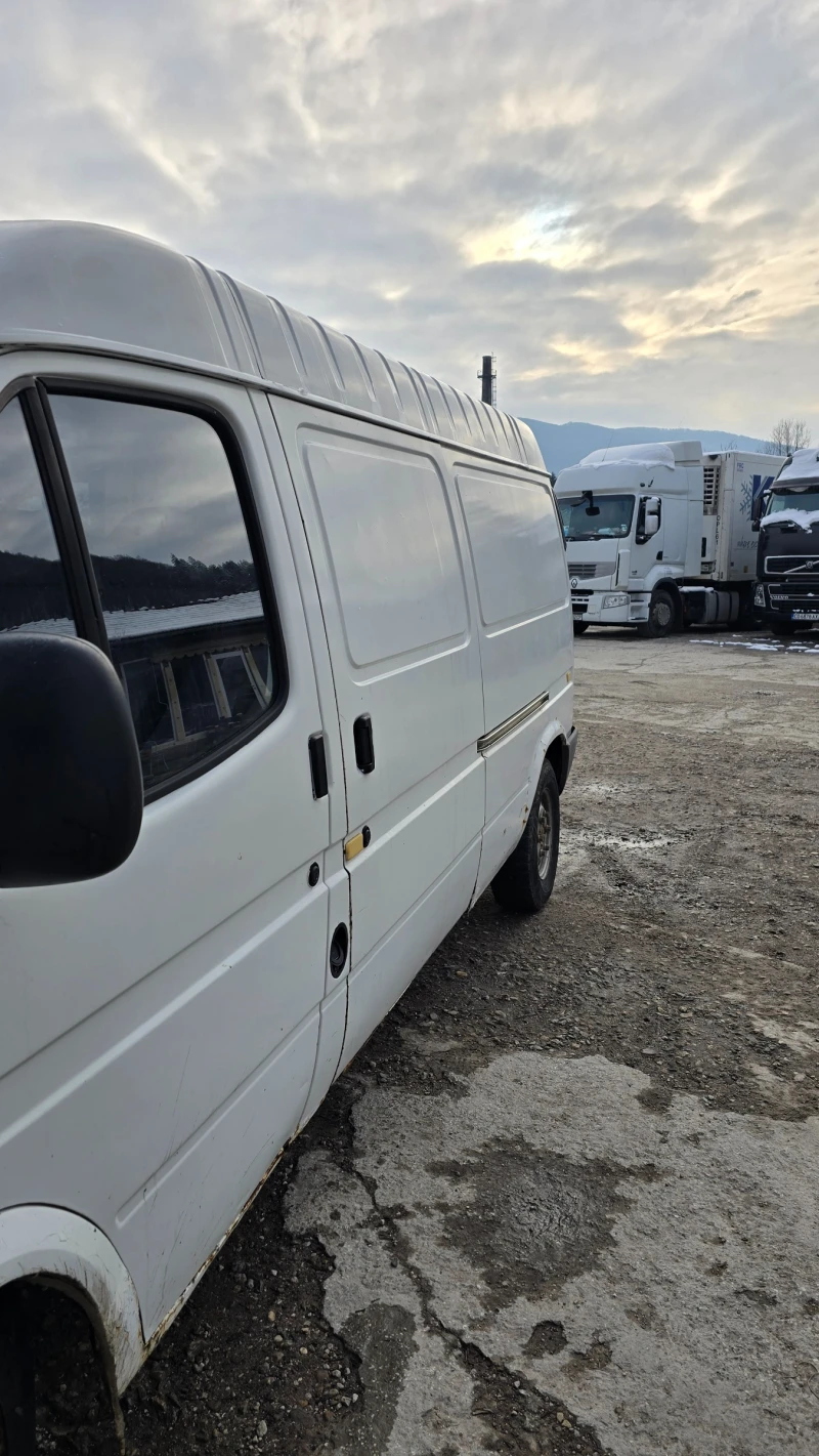 Ford Transit 2.5Д, снимка 6 - Бусове и автобуси - 48692453