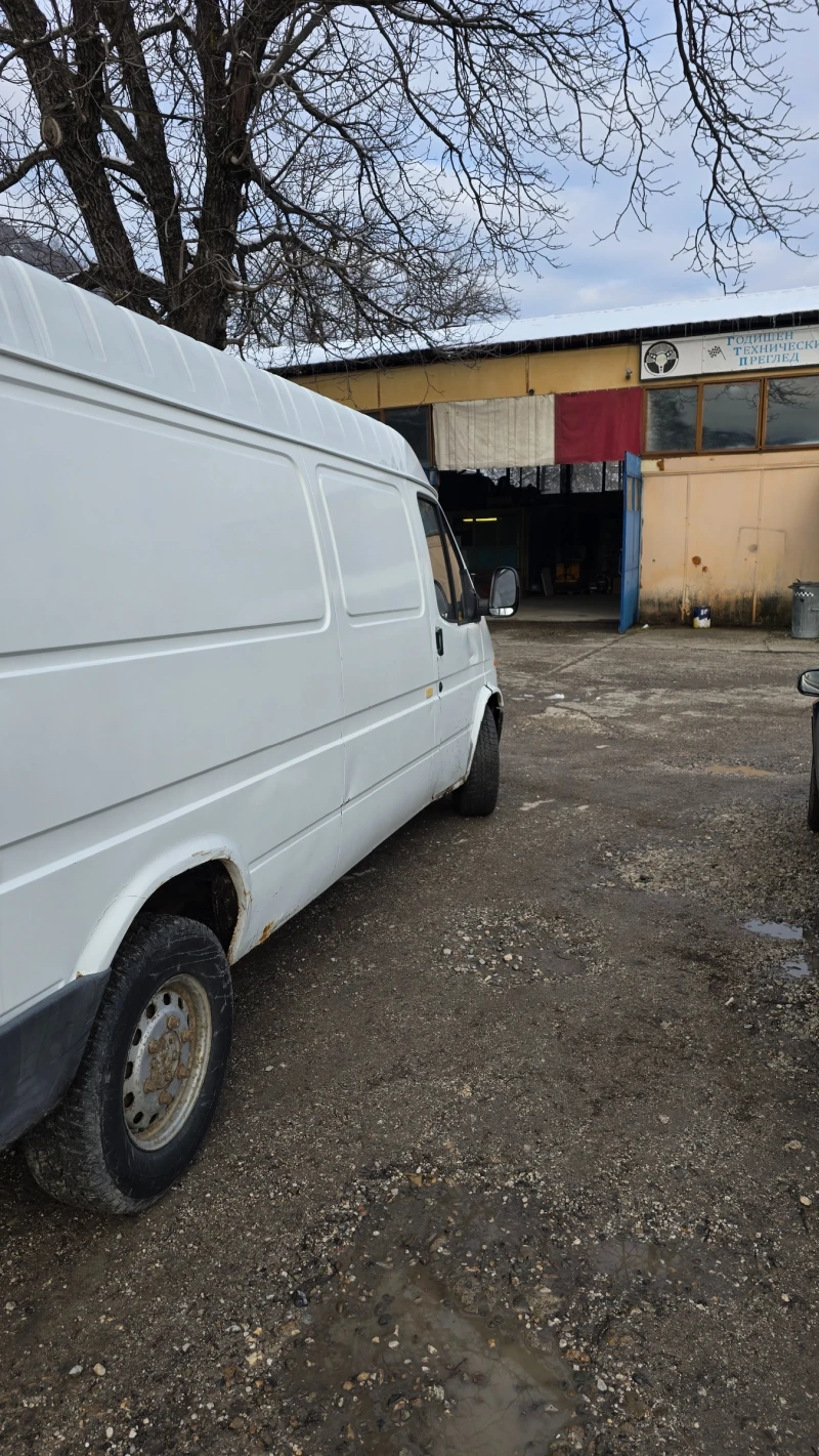 Ford Transit 2.5Д, снимка 5 - Бусове и автобуси - 48692453