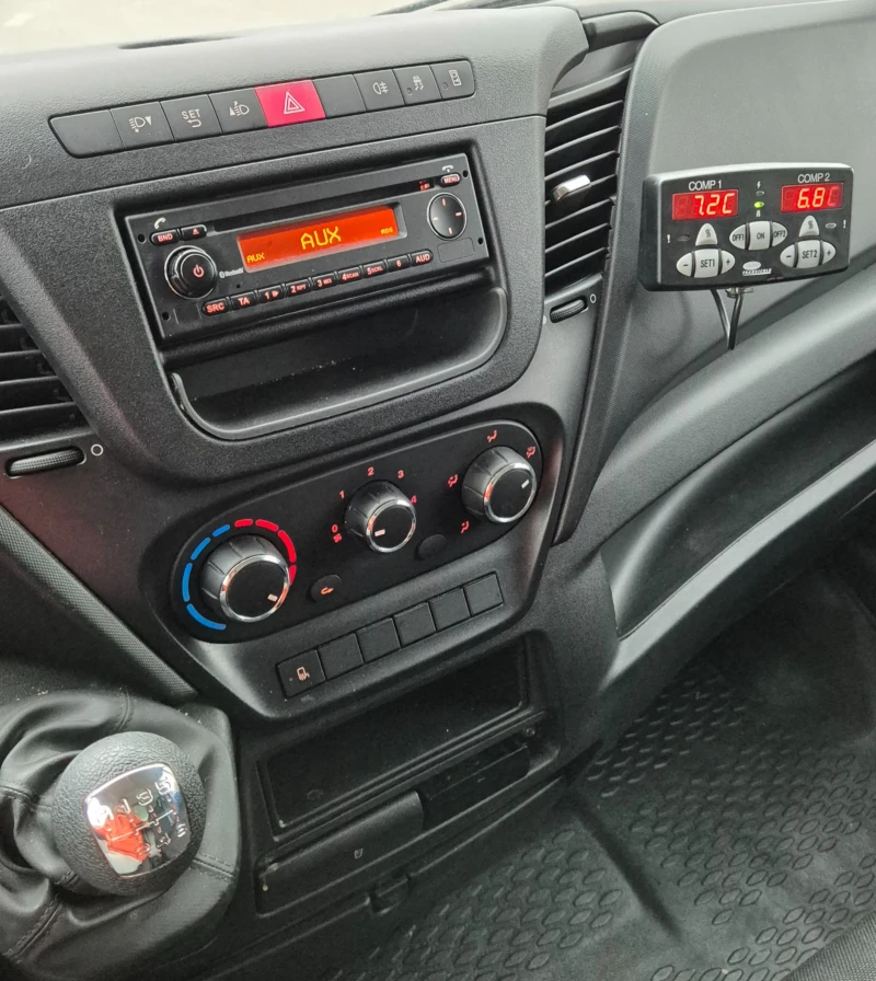 Iveco Daily 35s17* ХЛАДИЛЕН* ШВЕЙЦАРИЯ* , снимка 9 - Бусове и автобуси - 51967203