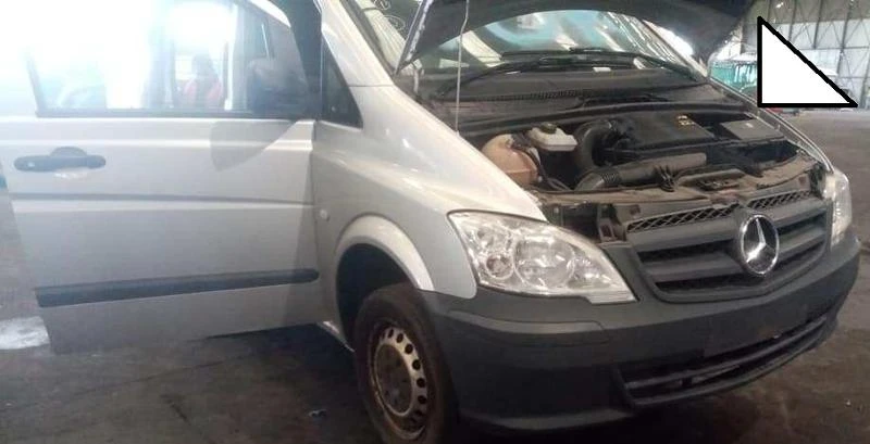 Mercedes-Benz Vito 2.2cdi чаасти, снимка 2 - Бусове и автобуси - 12781639