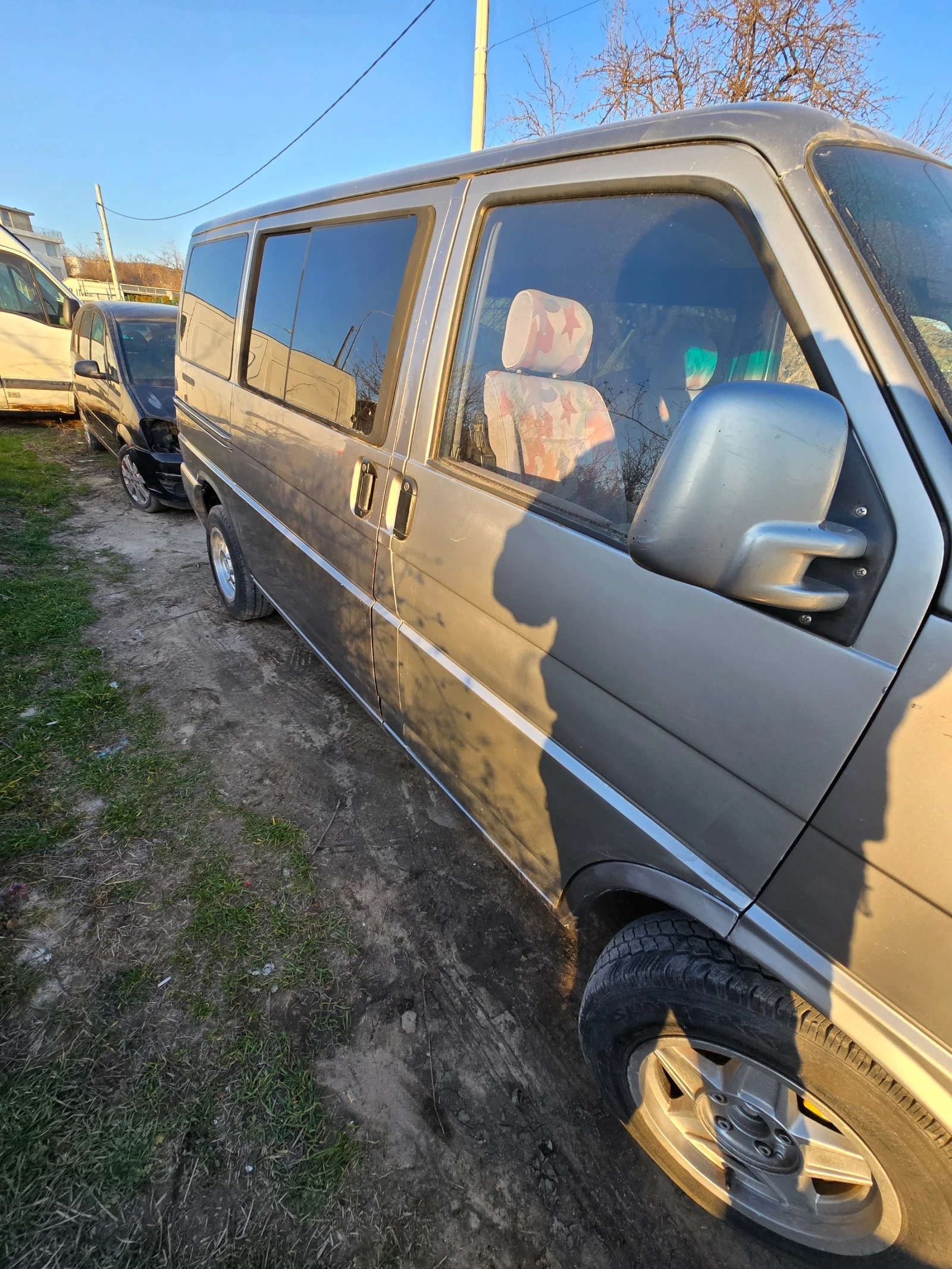 VW Caravelle 2.5 - изображение 3