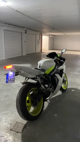 Yamaha YZF-R1 undefined | Auto.bg — изображение 3