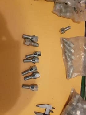 Болтове за алуминиеви и метални джанти USC Italy , снимка 8