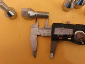 Болтове за алуминиеви и метални джанти USC Italy , снимка 3