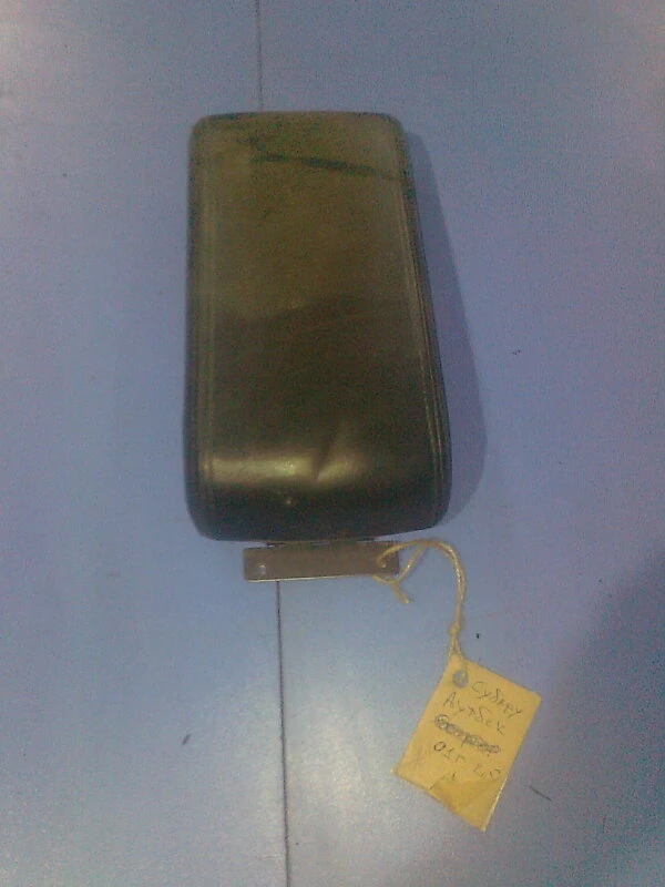 Подлакътник за Субару Аутбек 01г.