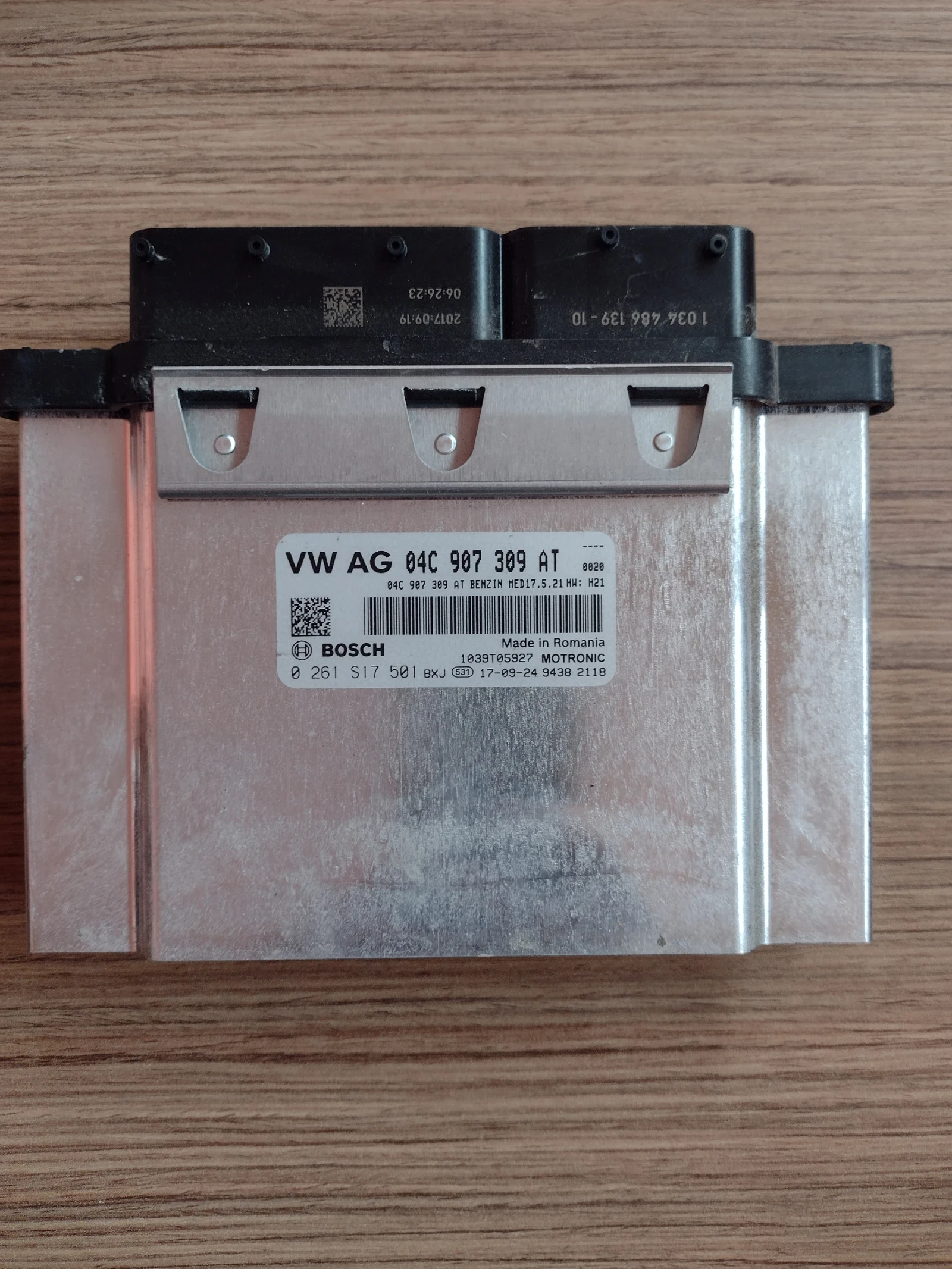 04C 907 309 AT     04C907309AT  �������� �������� VW,   SEAT  1.0 TSI  Bosch 0 261 S17 501 | Mobile.bg � ����������� 1