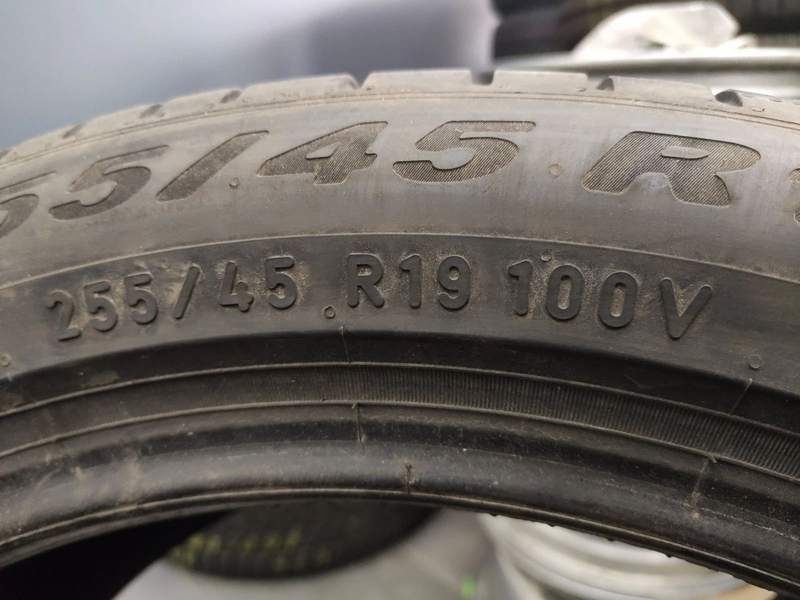  255/45R19 | Mobile.bg   9