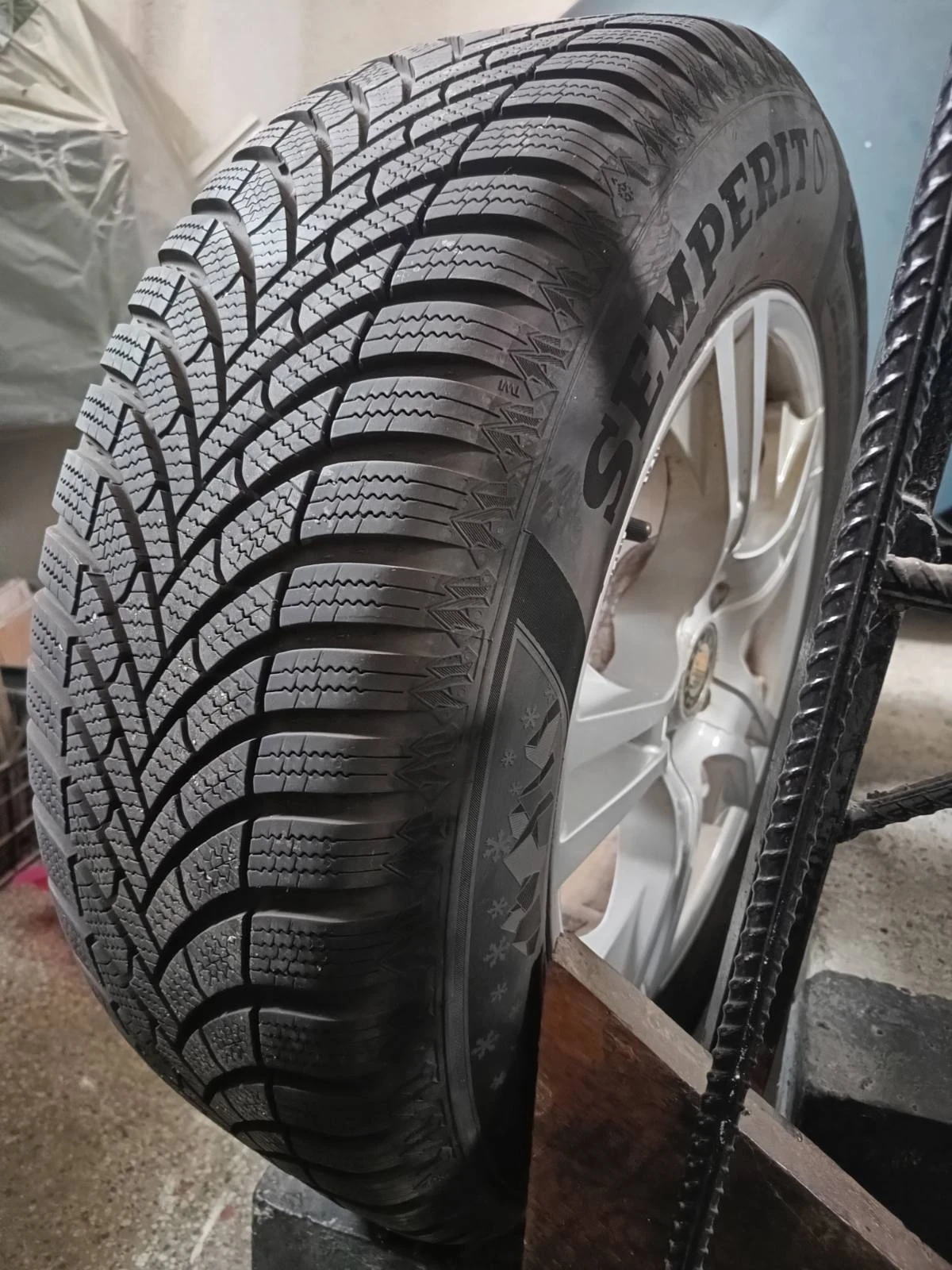 ���� 215/65R16 | Mobile.bg � ����������� 6
