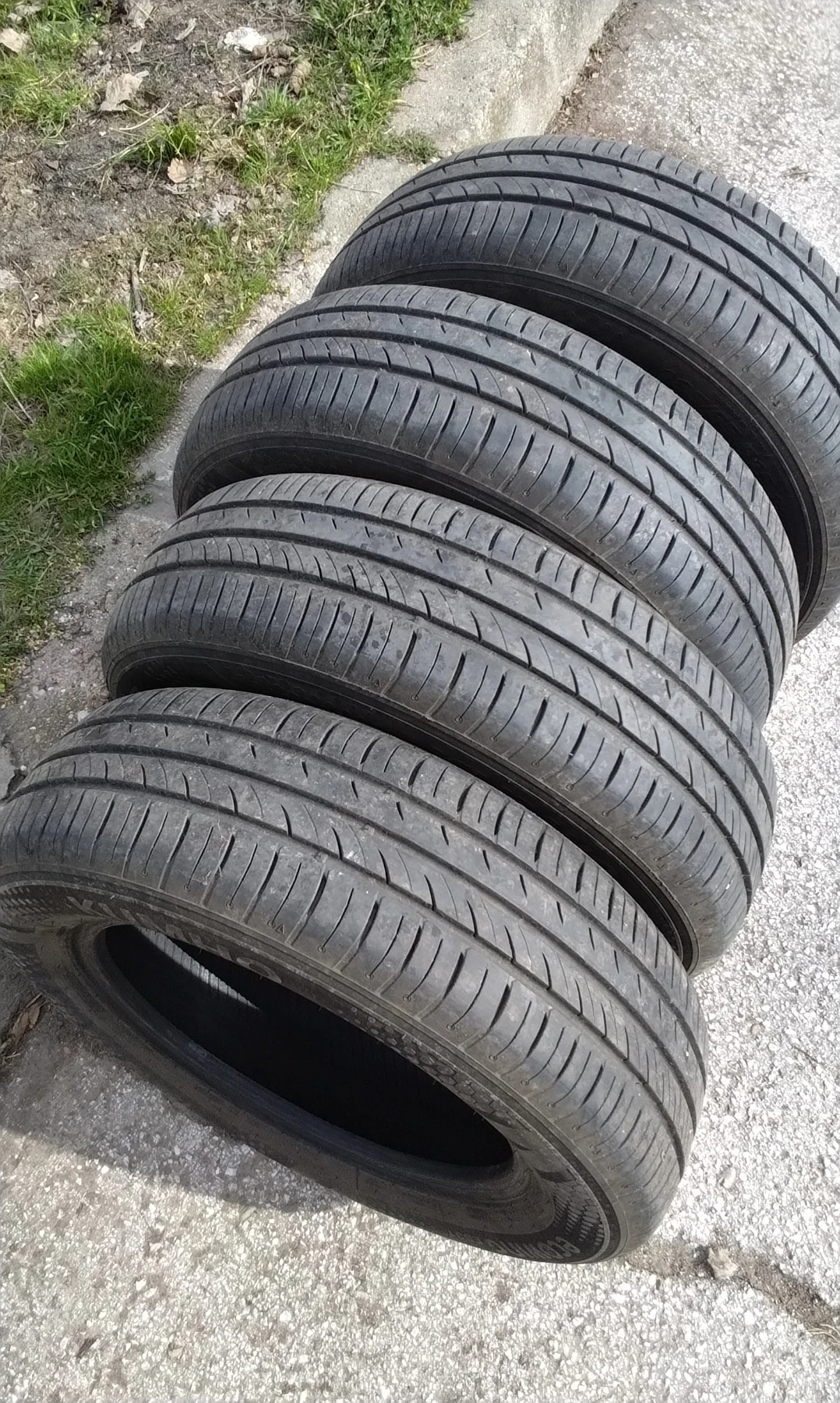 Гуми Летни 185/65R15, снимка 2 - Гуми и джанти - 53887687