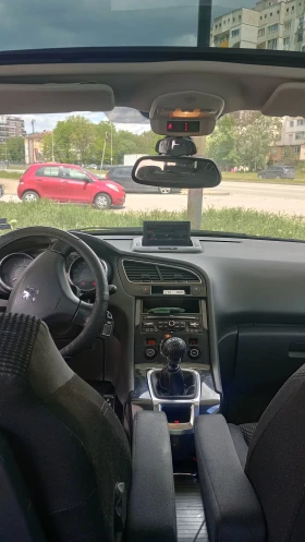 Peugeot 5008 2.0 HDI 150 к.с., снимка 3