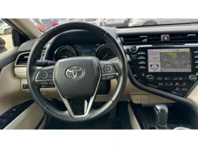 Toyota Camry 2.5 HEV (ниво Elegance), снимка 14