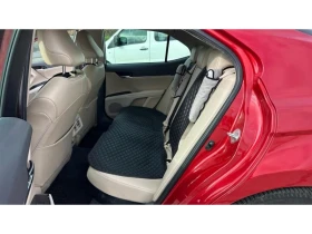 Toyota Camry 2.5 HEV (ниво Elegance), снимка 12