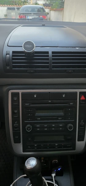 VW Sharan 2.0 TDI, снимка 4