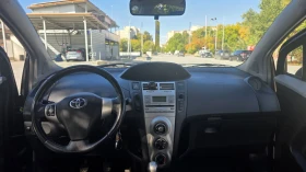 Toyota Yaris 1.3, снимка 10