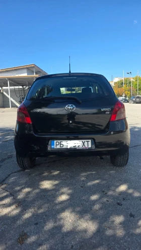 Toyota Yaris 1.3, снимка 4