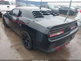 Обява за продажба на Dodge Challenger R/T SCAT PACK ~36 000 лв. - изображение 2 | Auto.bg Обява за продажба на Dodge Challenger R/T SCAT PACK ~36 000 лв. - изображение 2