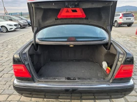 Mercedes-Benz E 300 TD AVANTGARDE ОТЛИЧНО СЪСТОЯНИЕ, снимка 9 - Автомобили и джипове - 53023042