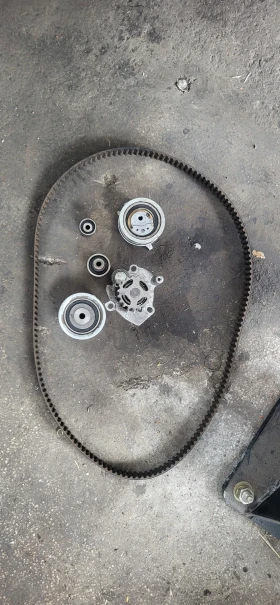 VW Golf - 6200 € / 12126.15 лв. - 28357185 7