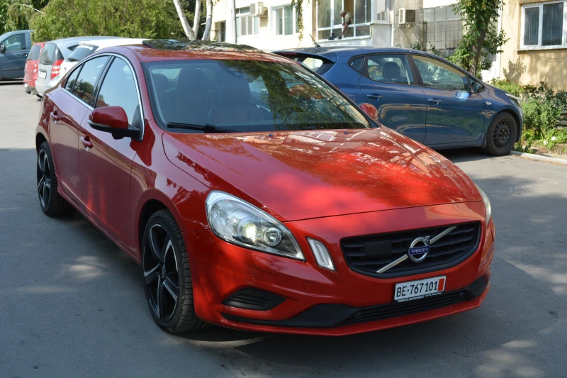 Volvo S60 T6, снимка 1 - Автомобили и джипове - 47701931