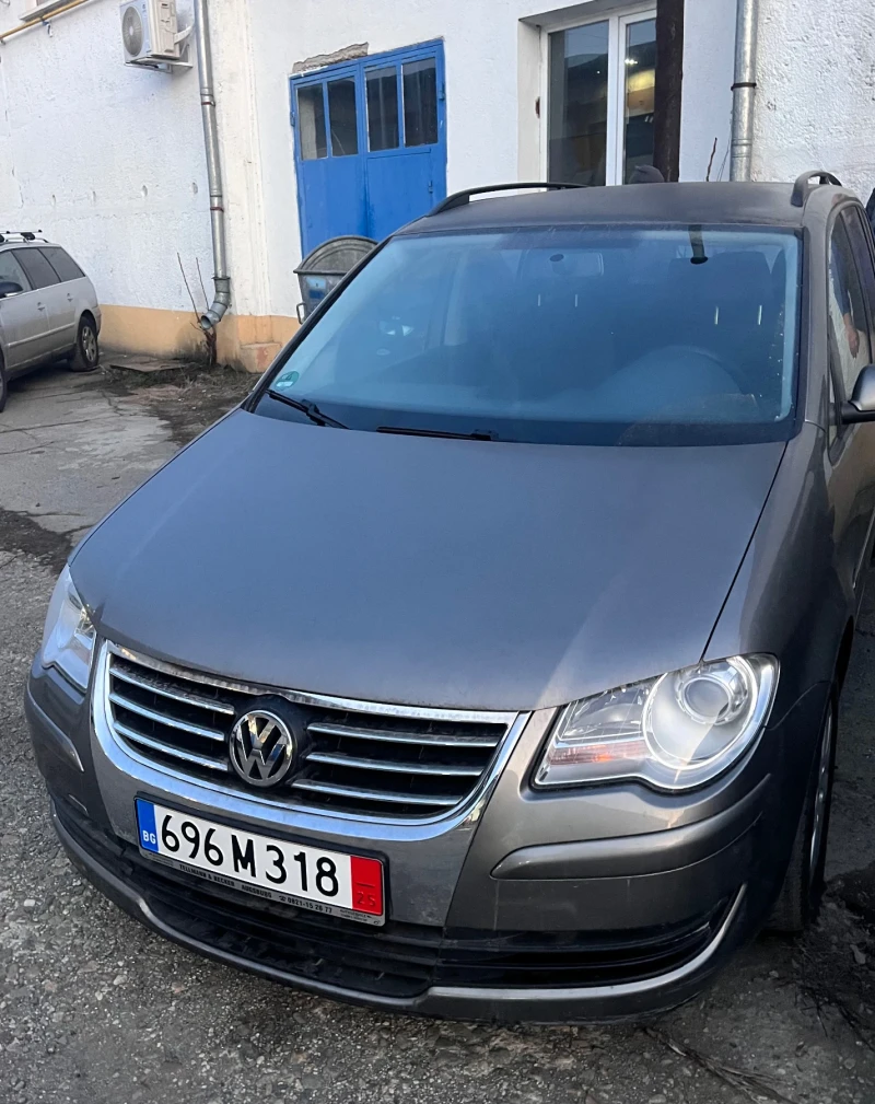 VW Touran, снимка 10 - Автомобили и джипове - 48669814