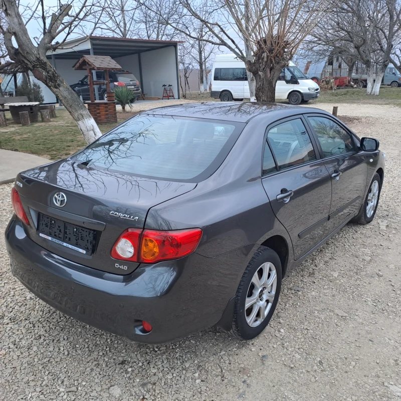 Toyota Corolla 2.0 D4D , снимка 12 - Автомобили и джипове - 48775710