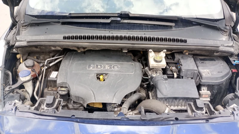 Peugeot 5008 2.0 HDI 150 к.с., снимка 6 - Автомобили и джипове - 52288842