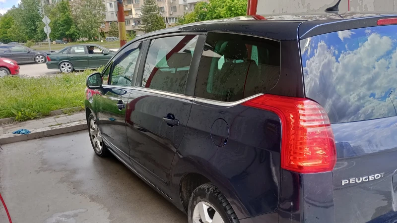 Peugeot 5008 2.0 HDI 150 к.с., снимка 10 - Автомобили и джипове - 52288842