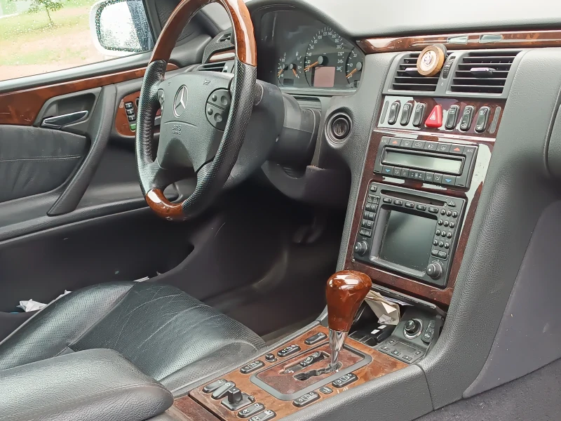 Mercedes-Benz E 320 W210 4matic , снимка 2 - Автомобили и джипове - 52168146