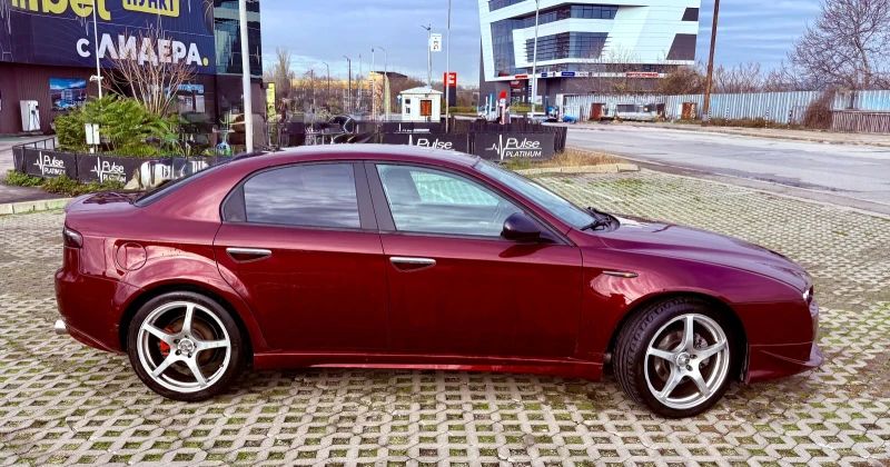 Alfa Romeo 159 1, 9 JTDm 16v, снимка 8 - Автомобили и джипове - 52618230