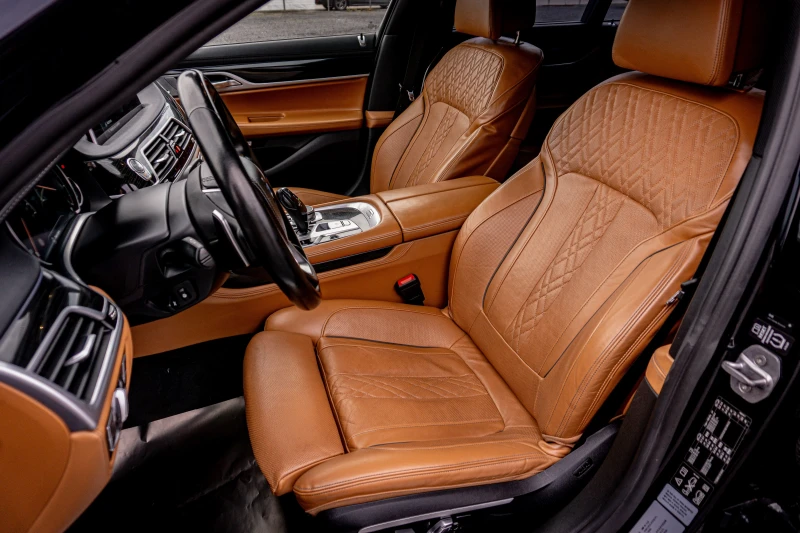 BMW 740 xDrive-РЕГИСТРИРАНА-ПЕРФЕКТНА-ГАРАНЦИЯ, снимка 10 - Автомобили и джипове - 52648122