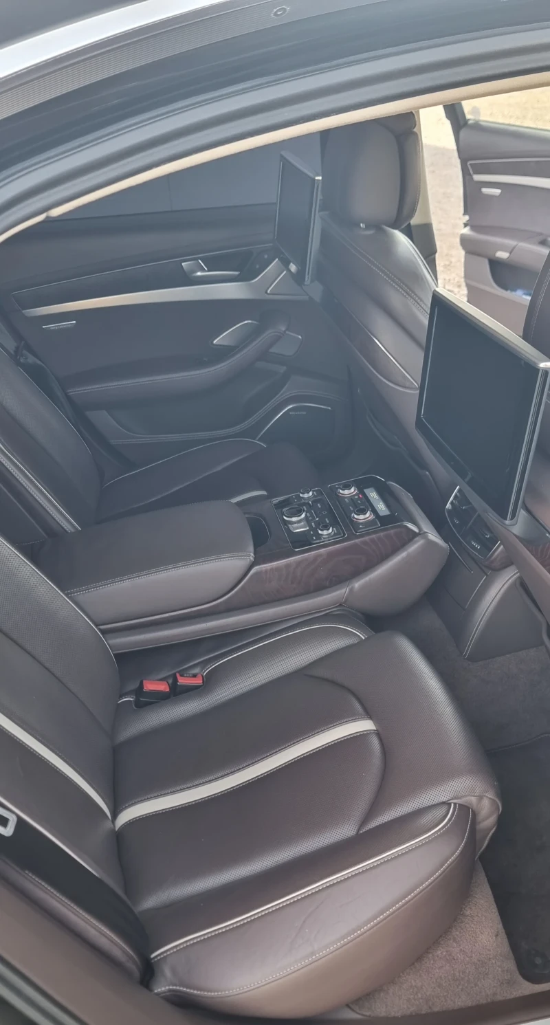 Audi A8 А8 4.2 TDI  410к.с  Оригинален MTM, УНИКАТ!!!, снимка 12 - Автомобили и джипове - 52696068