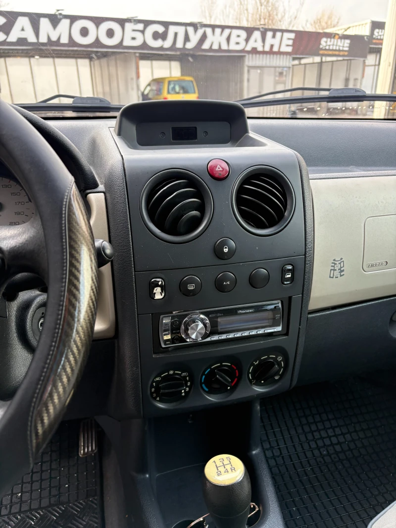 Peugeot Partner 2.0 HDI, снимка 10 - Автомобили и джипове - 53085253