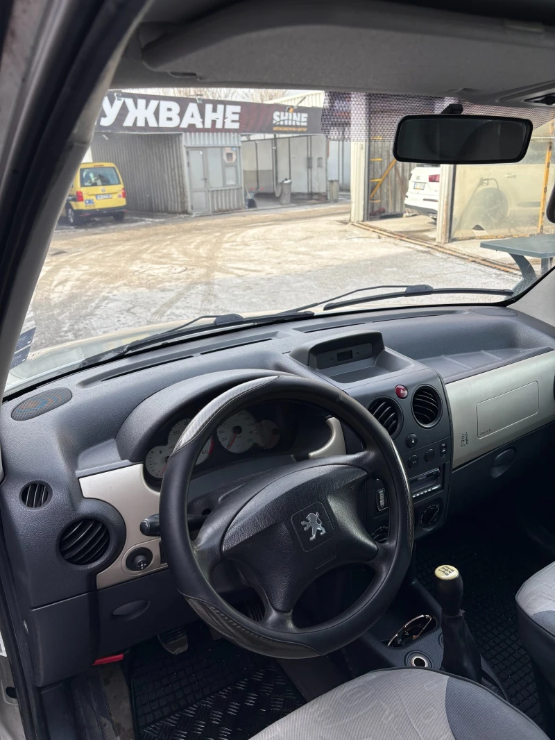 Peugeot Partner 2.0 HDI, снимка 8 - Автомобили и джипове - 53085253