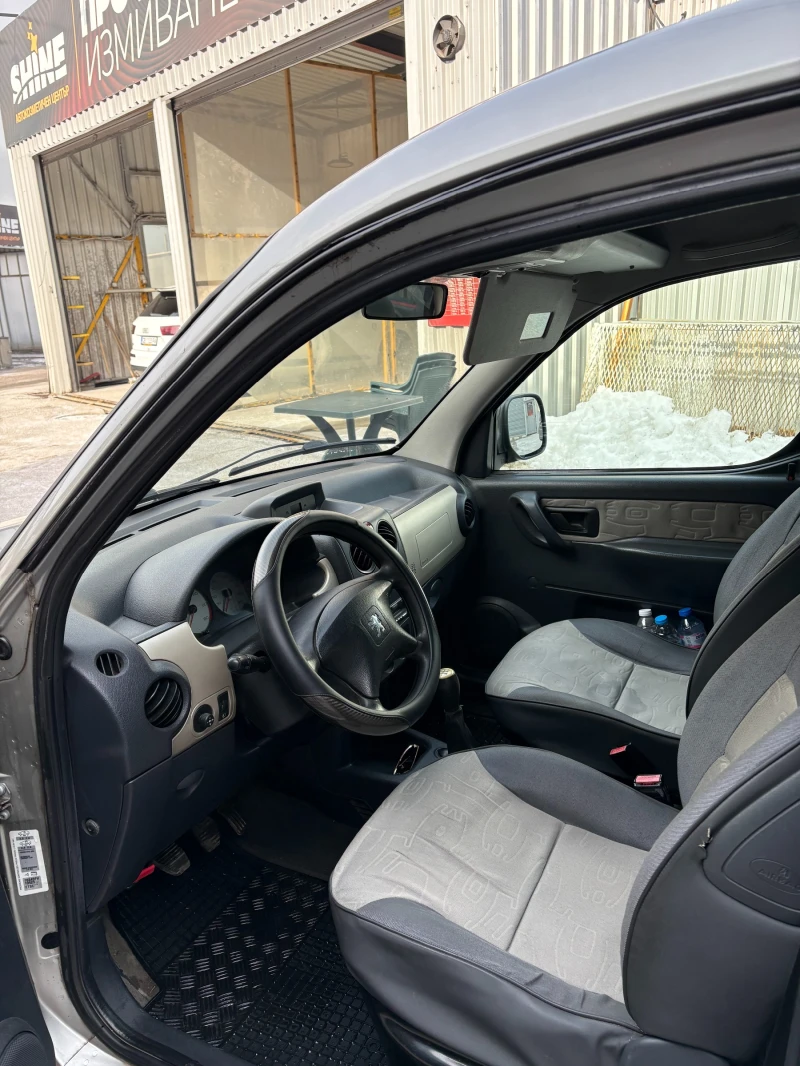 Peugeot Partner 2.0 HDI, снимка 6 - Автомобили и джипове - 53085253