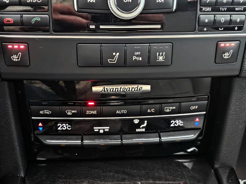 Mercedes-Benz E 350 AMG/AVANGARDE/ПОДГРЕВ/ПЕЧКА/AMBIENT/AUTO H/F1/LIZI, снимка 12 - Автомобили и джипове - 53094954