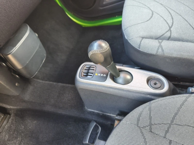 Smart Fortwo, снимка 8 - Автомобили и джипове - 53468744